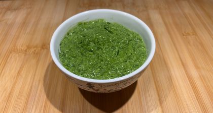 Cover image for Chive pesto