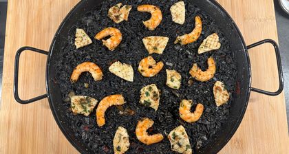 Cover image for Paella Negra