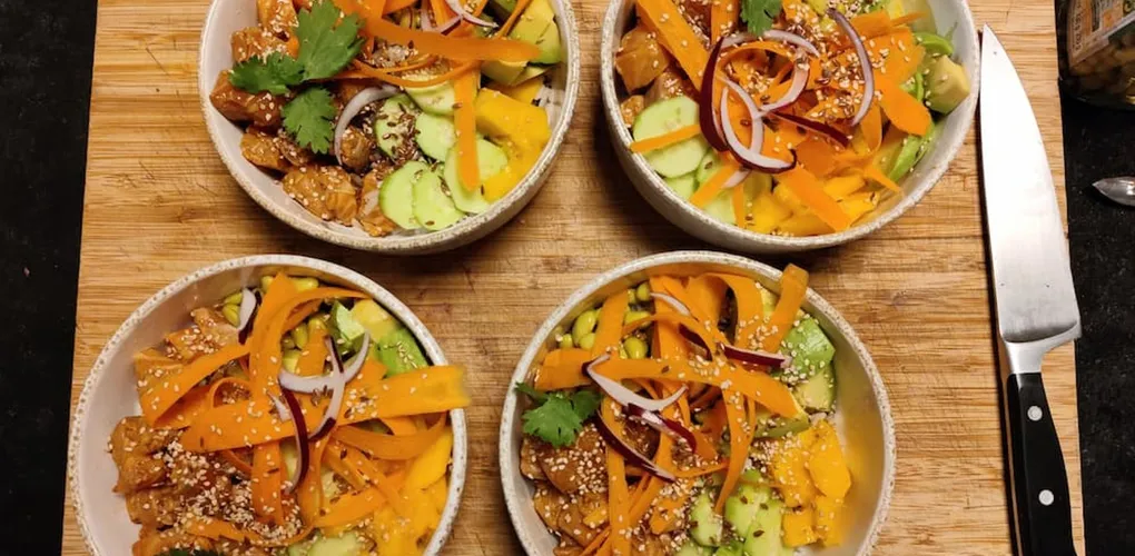 Cover for Poke bowl