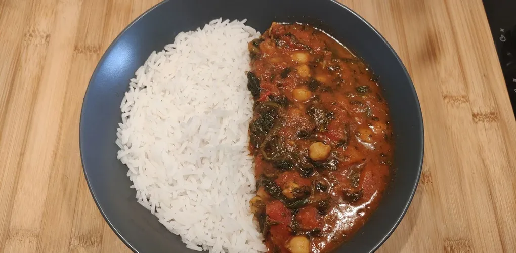 Cover for Tomato curry
