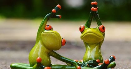Level up your JavaScript interview skills! This post tackles common exercises, offering clear explanations to help you ace the coding challenge.