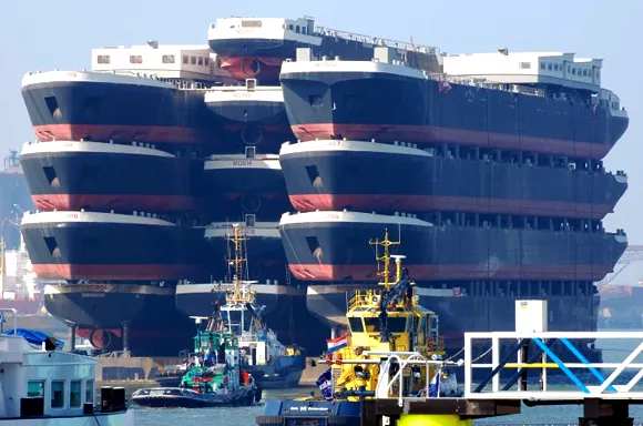 one ship with carrying multiples ships