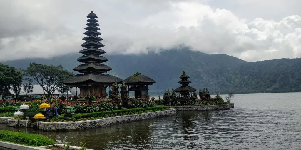 Ulun Danu Bratan Temple